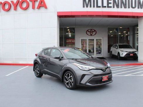 Certified 2021 Toyota C-HR XLE FWD image 1