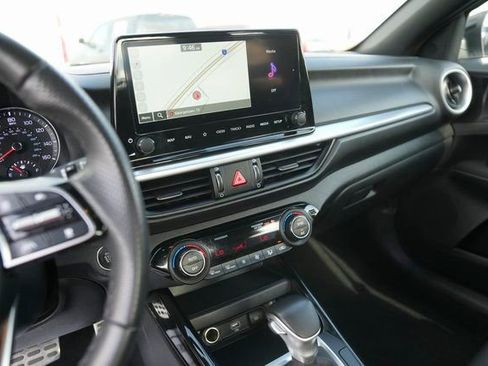 Used 2024 Kia Forte GT-Line image 25