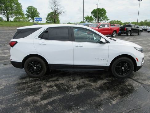 Used 2024 Chevrolet Equinox LT AWD/4WD image 6