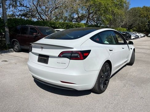 Used 2023 Tesla Model 3 Performance image 4
