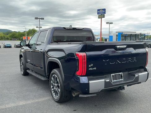 Used 2024 Toyota Tundra Limited AWD/4WD image 10