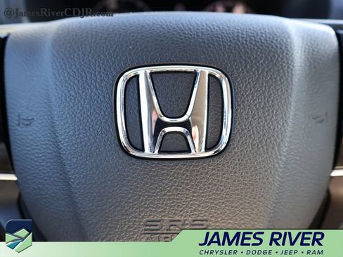 Used 2025 Honda Odyssey EX-L image 27