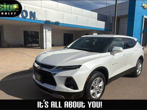 Used 2020 Chevrolet Blazer LT FWD image 1