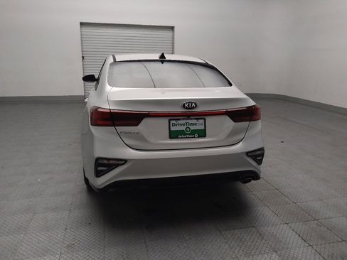 Used 2019 Kia Forte LXS FWD image 6