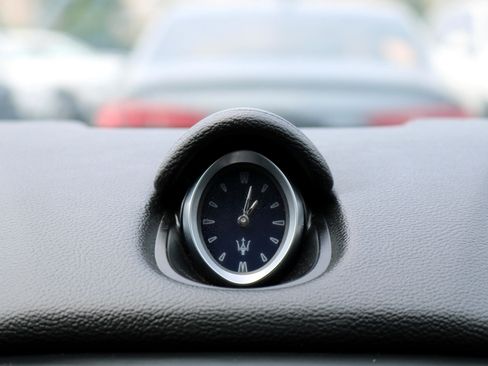 Used 2021 Maserati Ghibli S image 27