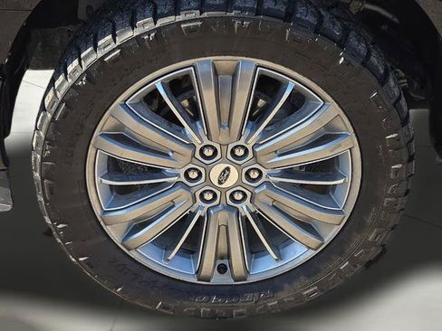 Used 2024 Ford F150 Platinum w/ Equipment Group 703A Plus AWD/4WD image 17