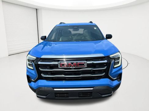 Used 2025 GMC Terrain Elevation w/ Elevation Premium Package AWD/4WD image 2