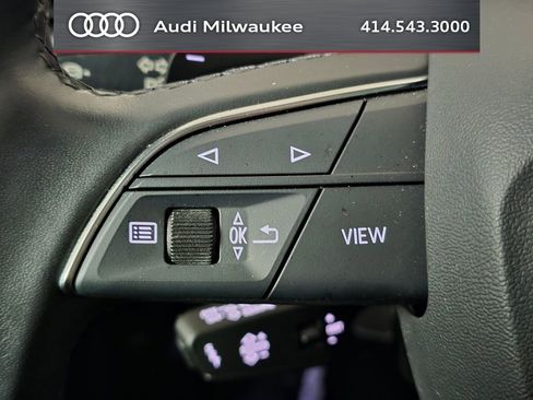 Used 2023 Audi Q5 2.0T Premium w/ Convenience Package AWD/4WD image 29