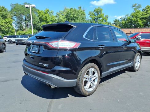 Used 2018 Ford Edge Titanium AWD/4WD image 7