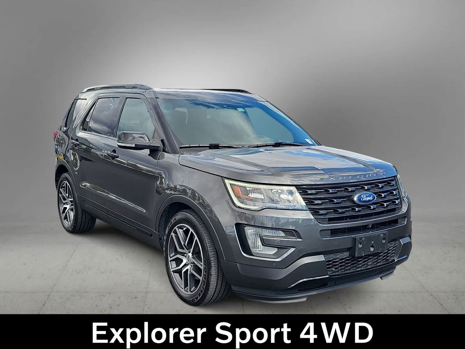 Used 2016 Ford Explorer Sport w/ Equipment Group 401A AWD/4WD image 2