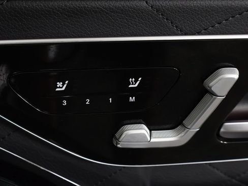 Used 2021 Mercedes-Benz S 580 4MATIC Sedan w/ AMG Line image 44