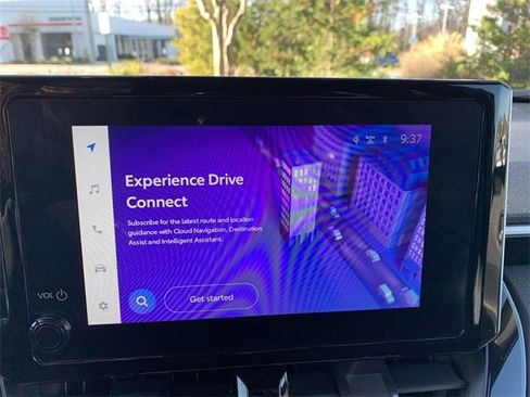 Used 2024 Toyota Corolla Cross XSE image 23