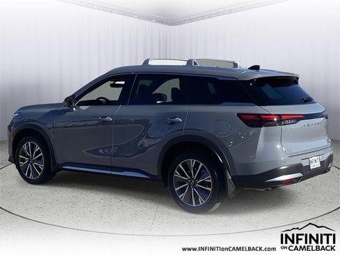 New 2026 INFINITI QX60 Luxe image 3