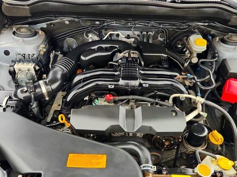 Used 2015 Subaru Forester 2.5i Premium w/ All-Weather Package image 26