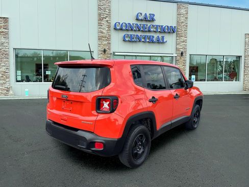 Used 2018 Jeep Renegade Sport w/ Power & Air Group AWD/4WD image 4