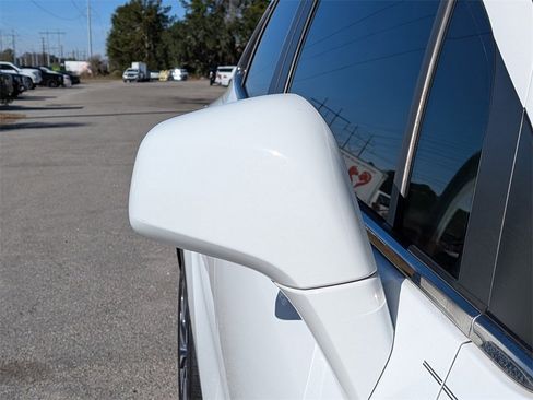 Used 2022 Buick Encore Preferred w/ Safety Package image 11