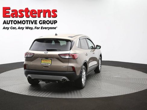 Used 2020 Ford Escape SE AWD/4WD image 40