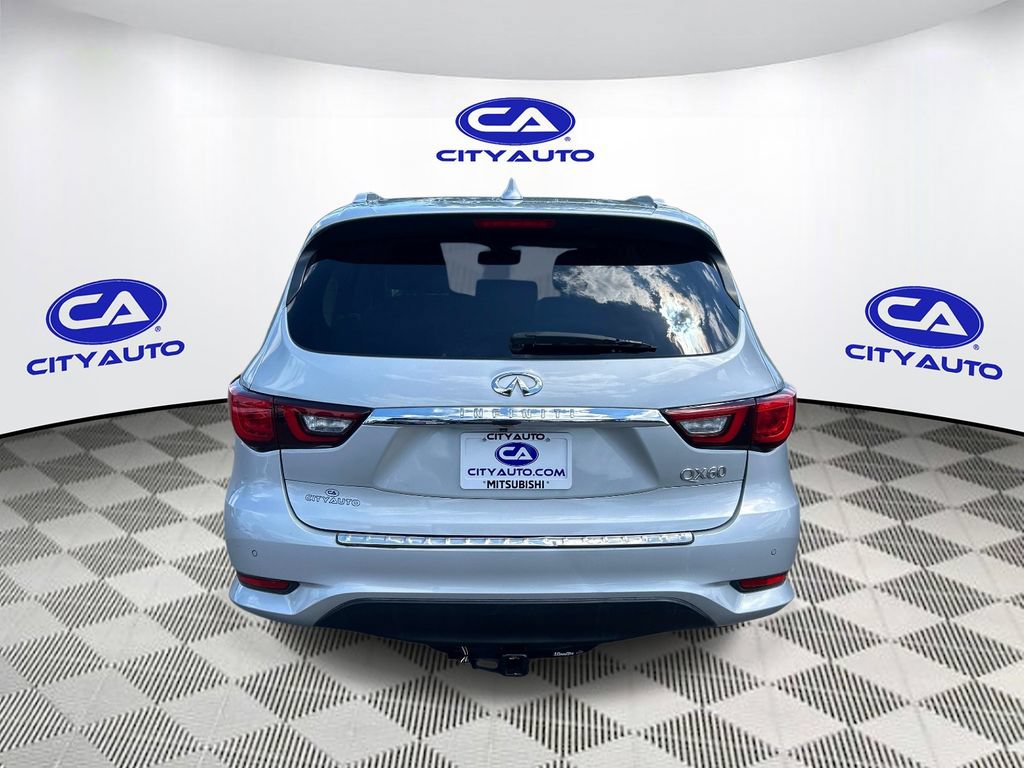 Used 2020 INFINITI QX60 Luxe w/ Essential Package FWD image 4
