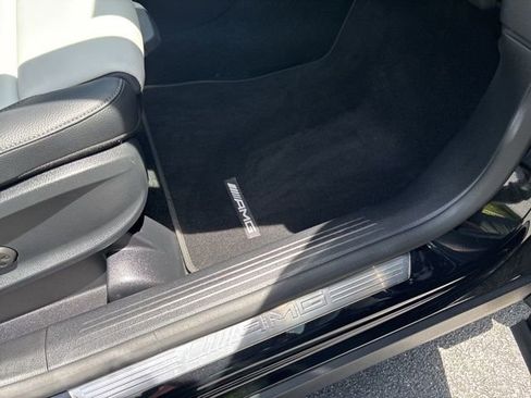 Used 2022 Mercedes-Benz GLA 35 AMG 4MATIC image 36