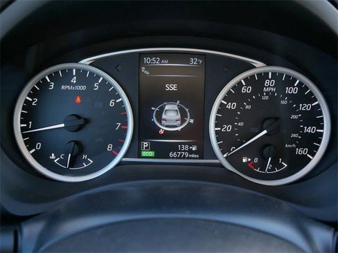 Used 2017 Nissan Sentra SR Turbo w/ SR Turbo Premium Package image 19