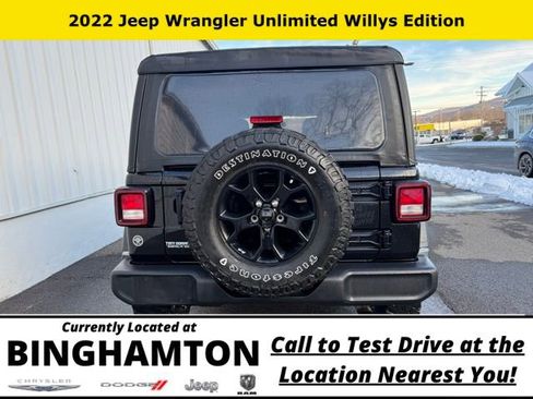Used 2022 Jeep Wrangler Unlimited Sport image 6