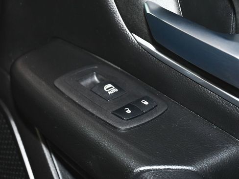 Used 2023 RAM 1500 Big Horn AWD/4WD image 14