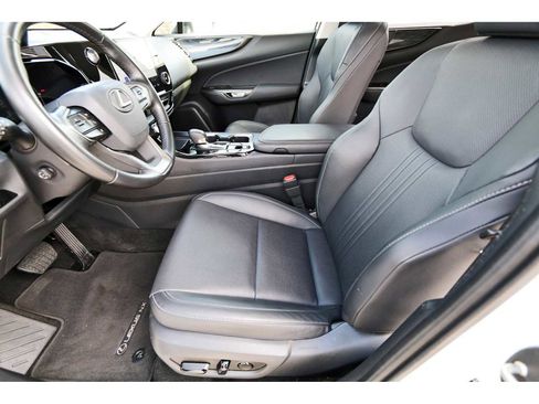 Used 2025 Lexus NX 250 FWD w/ Premium Package image 11