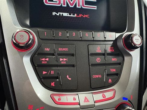 Used 2015 GMC Terrain SLE w/ Chrome Edition image 13