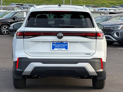 New 2026 Volkswagen Tiguan S AWD/4WD image 4