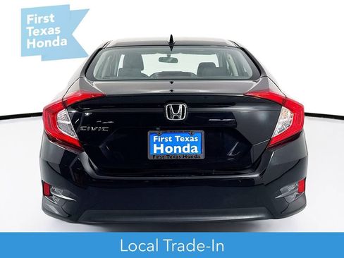 Used 2018 Honda Civic EX image 7