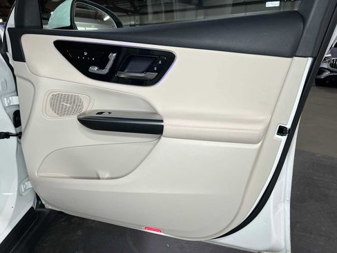 Certified 2026 Mercedes-Benz GLC 300 4MATIC image 10