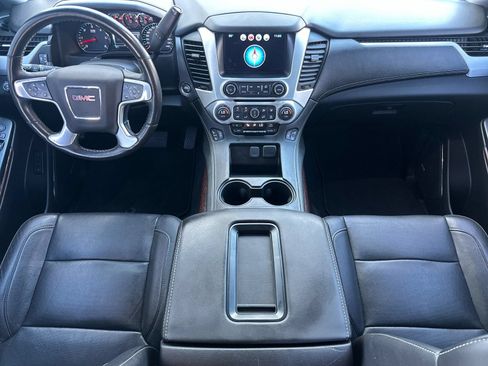 Used 2020 GMC Yukon SLT AWD/4WD image 14