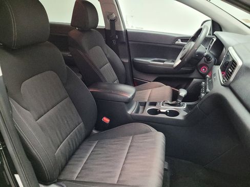 Used 2020 Kia Sportage LX FWD image 21