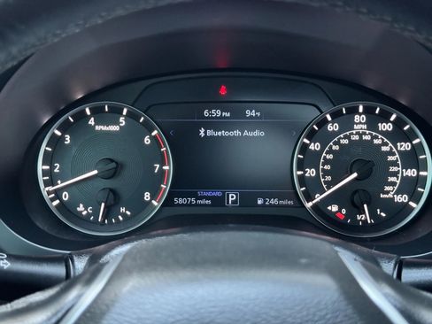 Used 2019 INFINITI QX50 Luxe FWD image 27