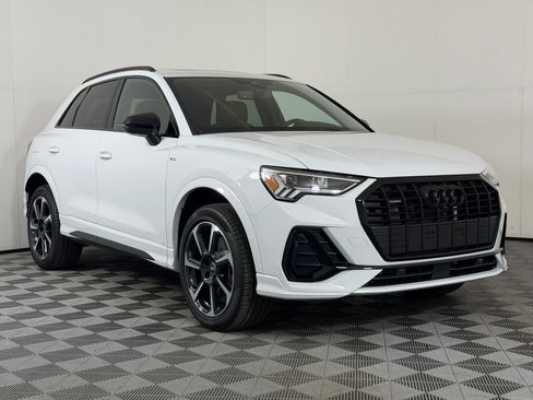 Certified 2025 Audi Q3 2.0T Premium Plus w/ Premium Plus Package AWD/4WD image 7
