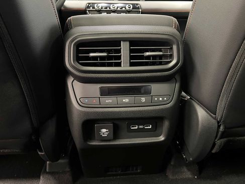 New 2025 Honda Pilot TrailSport image 31