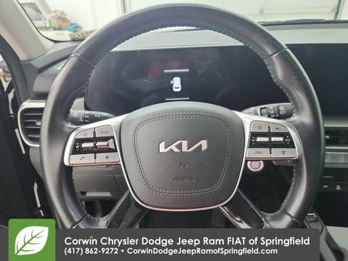 Used 2025 Kia Telluride S AWD/4WD image 21