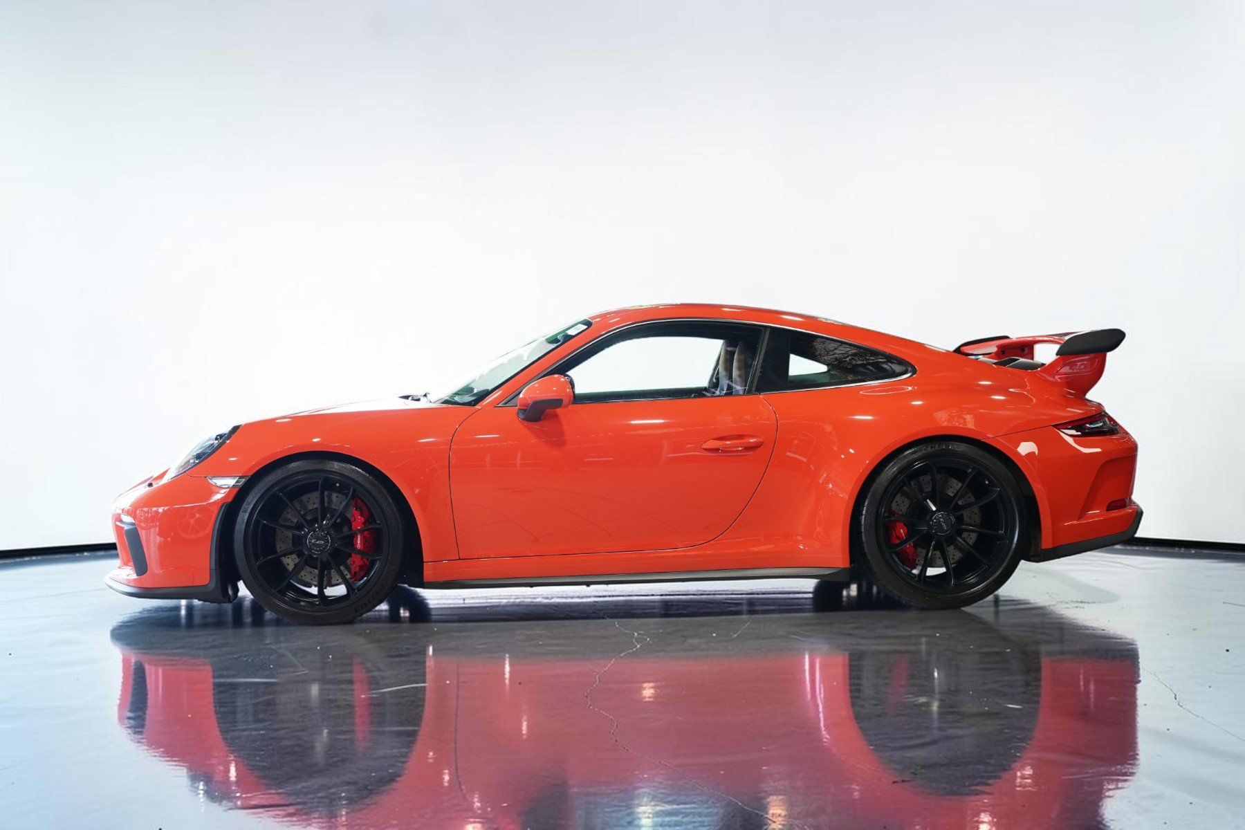 Used 2018 Porsche 911 GT3 RWD image 14