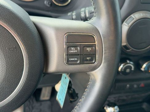 Used 2016 Jeep Wrangler Unlimited Sport image 24