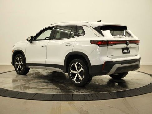 New 2026 Volkswagen Tiguan SE AWD/4WD image 5