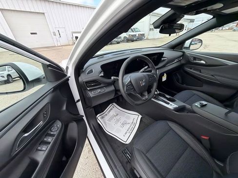 New 2026 Buick Envista Preferred image 41