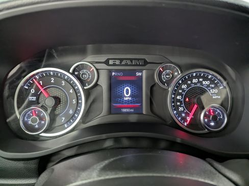 Used 2026 RAM 2500 Big Horn AWD/4WD image 19