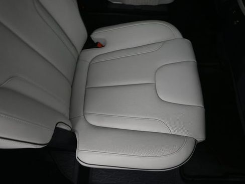 Used 2025 Hyundai Palisade Calligraphy AWD/4WD image 27
