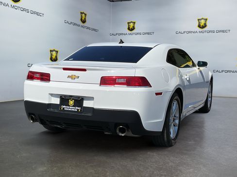 Used 2015 Chevrolet Camaro LS RWD image 5