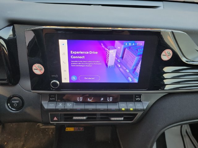 Used 2025 Toyota Camry LE FWD image 21