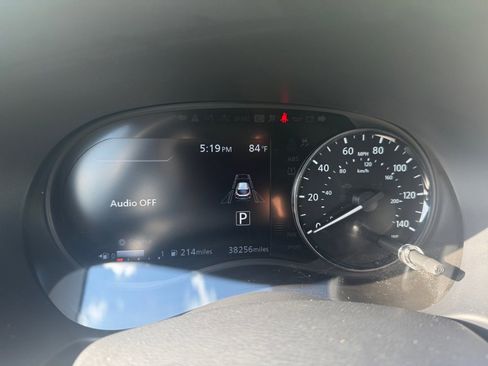 Used 2022 Nissan Kicks SV w/ Interior Electronics Package image 11