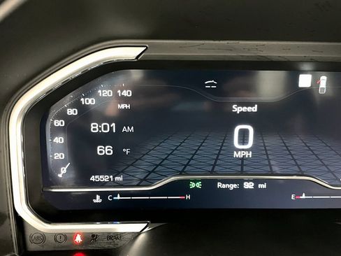 Certified 2022 GMC Sierra 1500 AT4 w/ AT4 Premium Package image 34