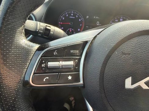 Used 2022 Kia Forte GT-Line FWD image 40