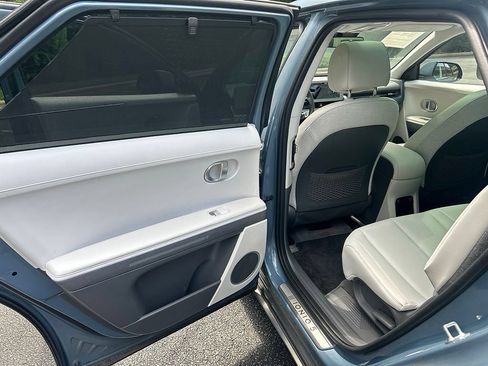 Used 2023 Hyundai Ioniq 5 Limited RWD image 18