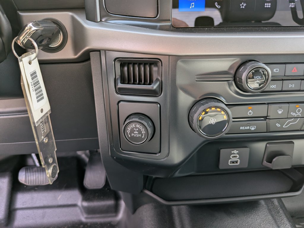 New 2026 Ford F150 XL RWD image 23